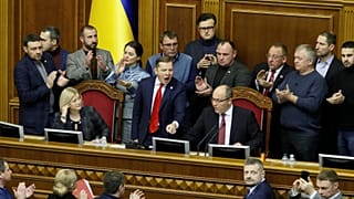 Tensions en mer d'Azov : l'Ukraine vote la loi martiale