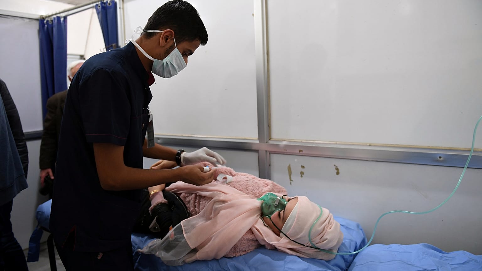 منظمة الأسلحة الكيميائية تعتزم التحقيق في هجوم مزعوم بالغاز في حلب