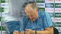 Palmeiras'ı onuncu kez şampiyon yapan Scolari'ye oyuncularından sulu şaka