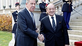 ПРЯМОЙ ЭФИР: глава МИД РФ Сергей Лавров на пресс-конференции в Париже