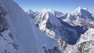 Ascension inédite dans l'Himalaya