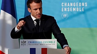 Macron propone medidas para calmar a los 'chalecos amarillos'