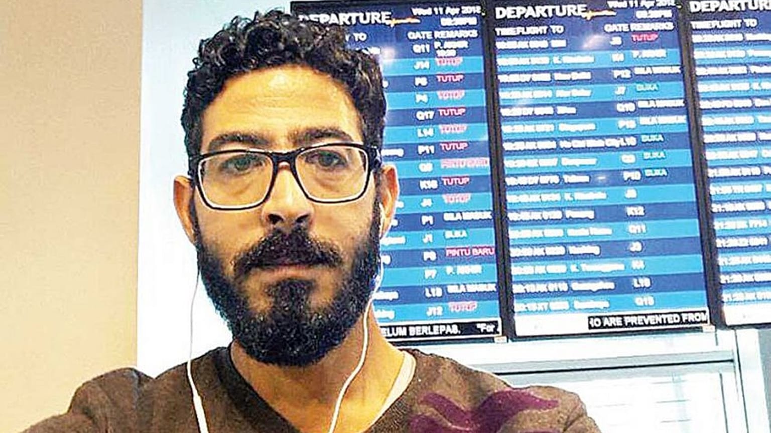 Terminal filmi gerçek oldu: Sekiz ay havalimanında yaşadı