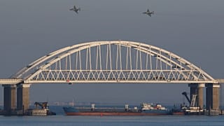 Парубий и Косачев в заочном споре