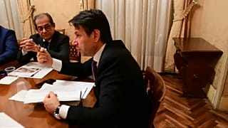 Manovra, Tria: "scontiamo la leggerezza del precedente Governo" 