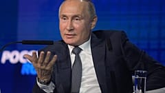 Putin scherzt zu 2024: "Ich bleibe"