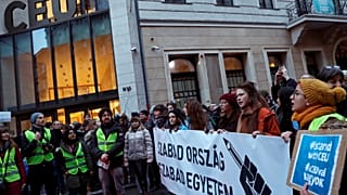 Tüntetés a CEU mellett 2018. november 24-én