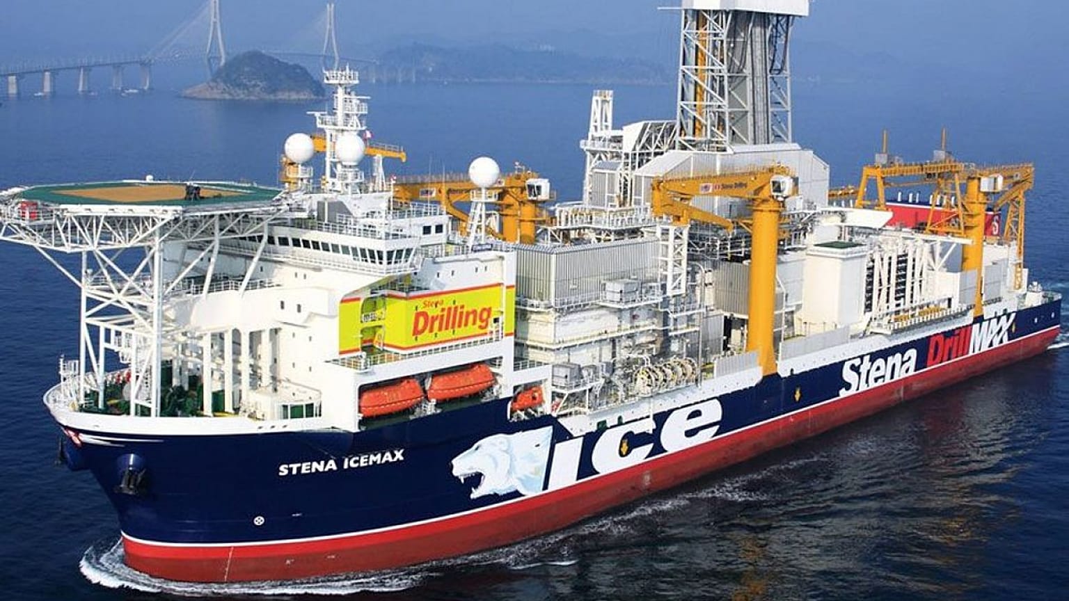 Επίσκεψη κυβερνητικού κλιμακίου στο Stena Icemax 