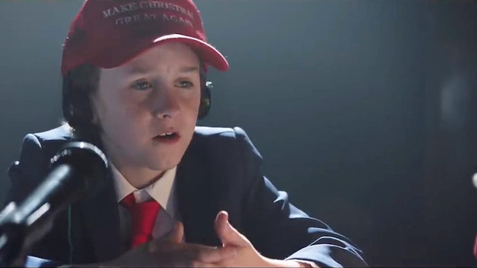 Fricska Trumpnak a karácsonyi reklámban