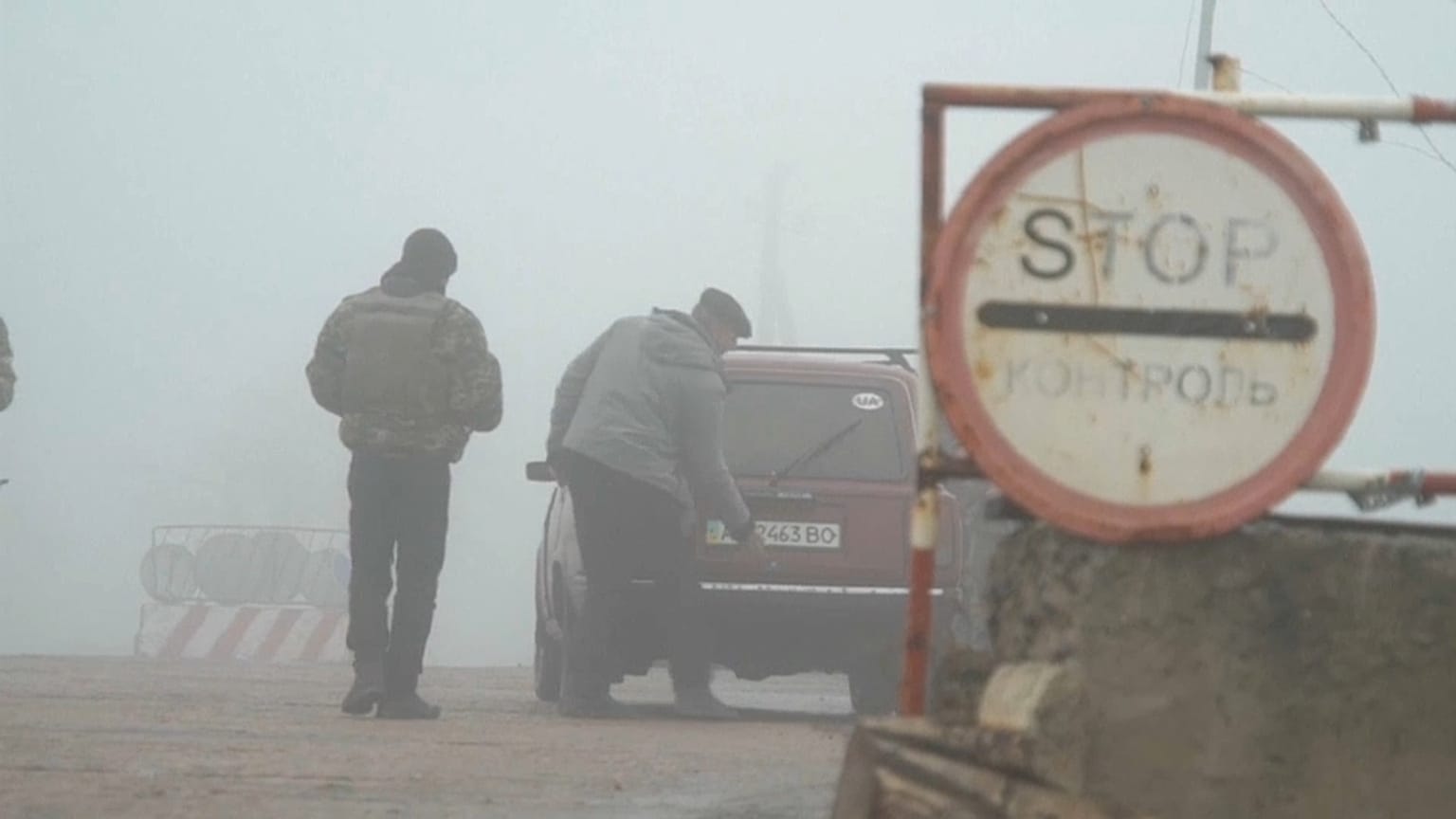 Ucraina: divieto d'ingresso nel paese per uomini russi 