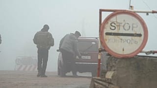 L'Ukraine ferme la porte aux Russes