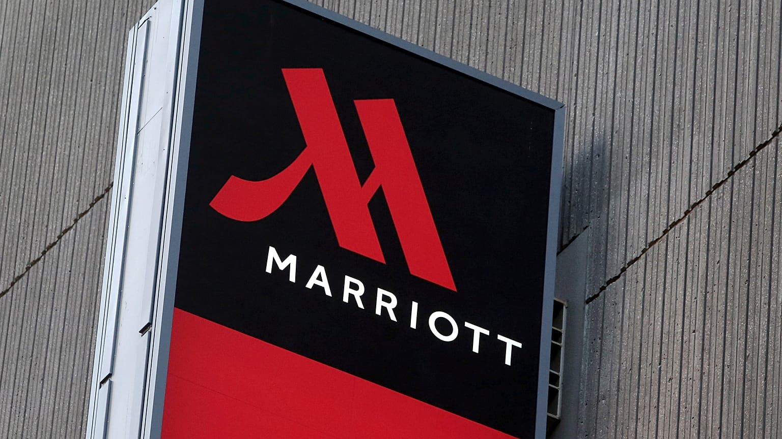 Dados de milhões de clientes dos hotéis Marriott pirateados