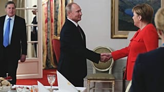 Rusya lideri Vladimir Putin, Almanya Başbakanı Angela Merkel