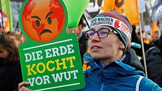 36.000 bei Stopp-Kohle-Demos in Köln und Berlin