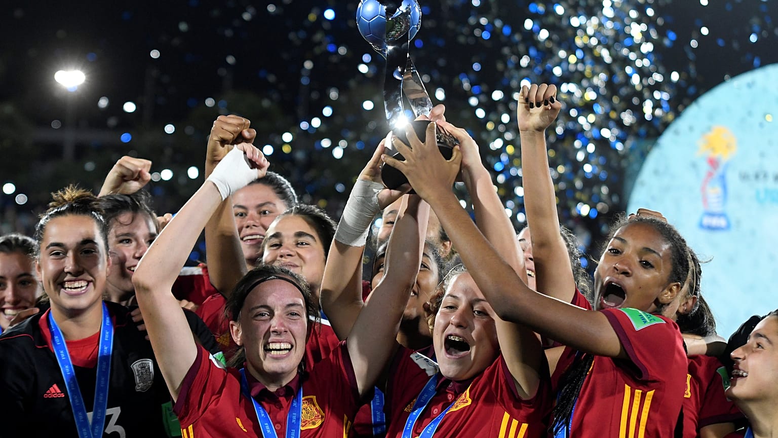 La selección española gana la copa del Mundial femenino Sub'17