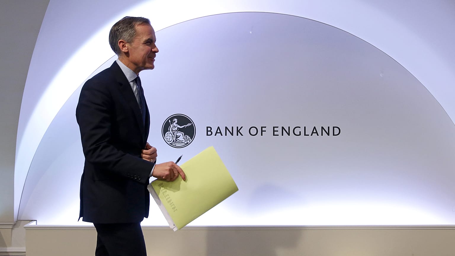 Bank of England governor says 'low probability' of worst-case Brexit scenario happening