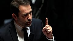 Париж уступил «Жёлтым жилетам»
