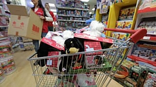 Pediatristler: Çocuklarınıza teknolojik oyunlar yerine geleneksel oyuncaklar verin