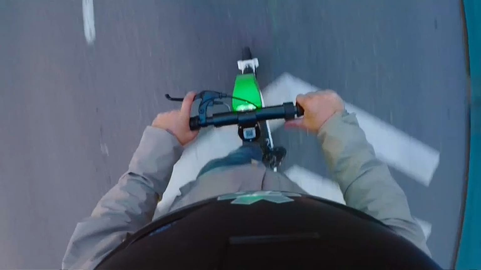 Madrid prohíbe operar a tres empresas de patinetes
