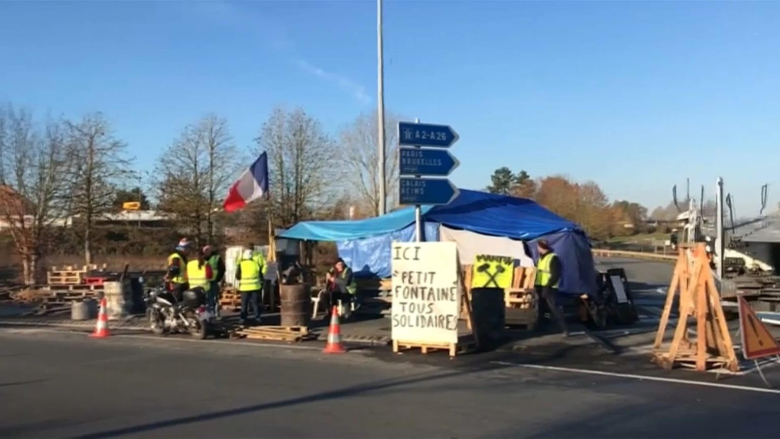 Francia: troppo poco e troppo tardi. Continua protesta dei Gilet gialli 