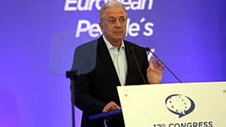 Έκκληση της Κομισιόν για συμφωνία στο μεταναστευτικό