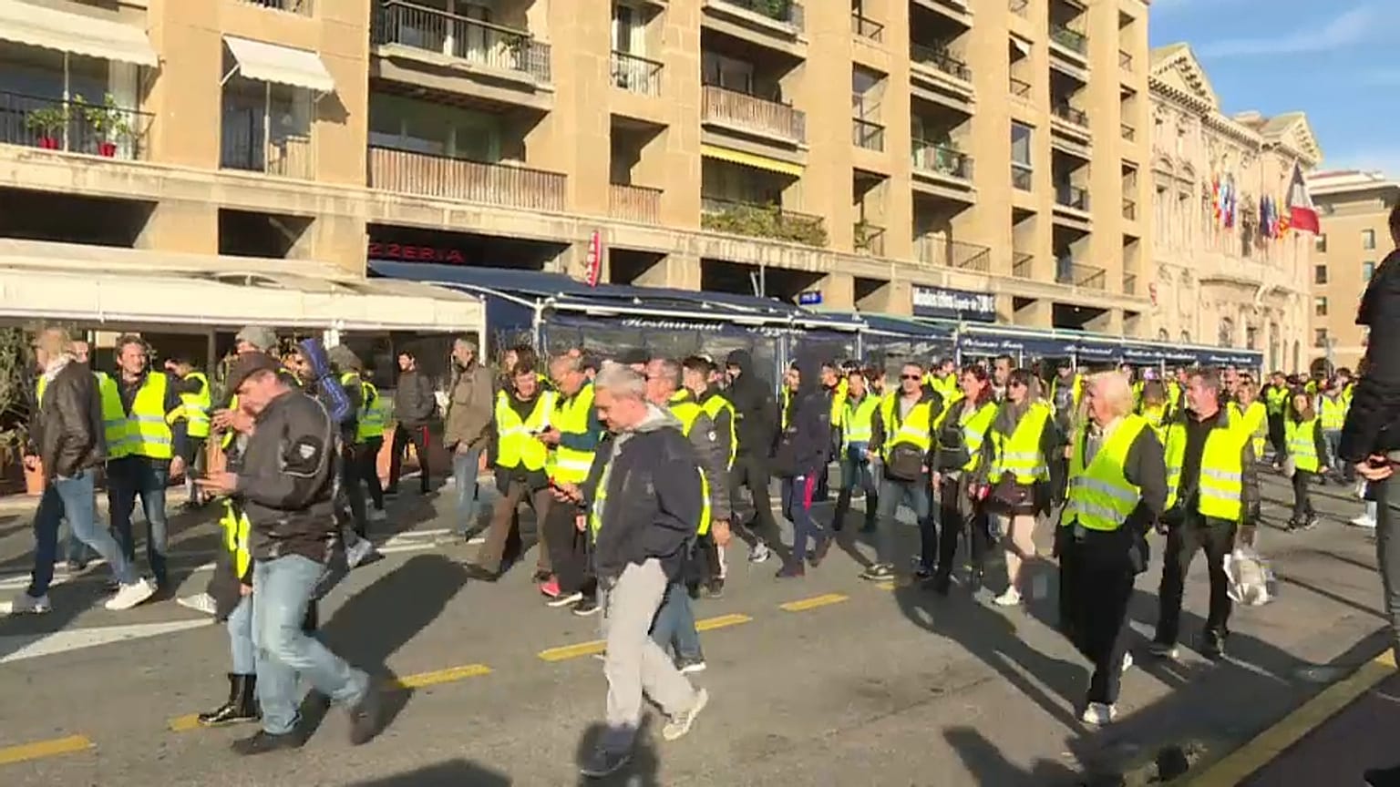 Dai gilets jaunes ai Forconi: a Roma il meeting degli 'arrabbiati' d'Europa