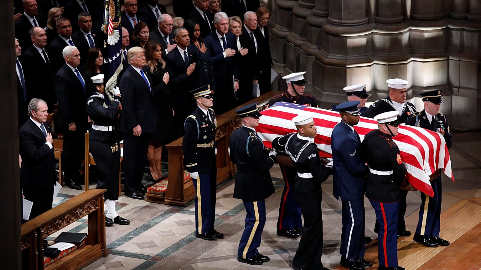 Elbúcsúztatták George Busht