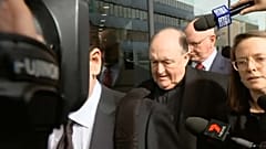 Assolto ex prelato Wilson da accuse di copertura di un prete pedofilo