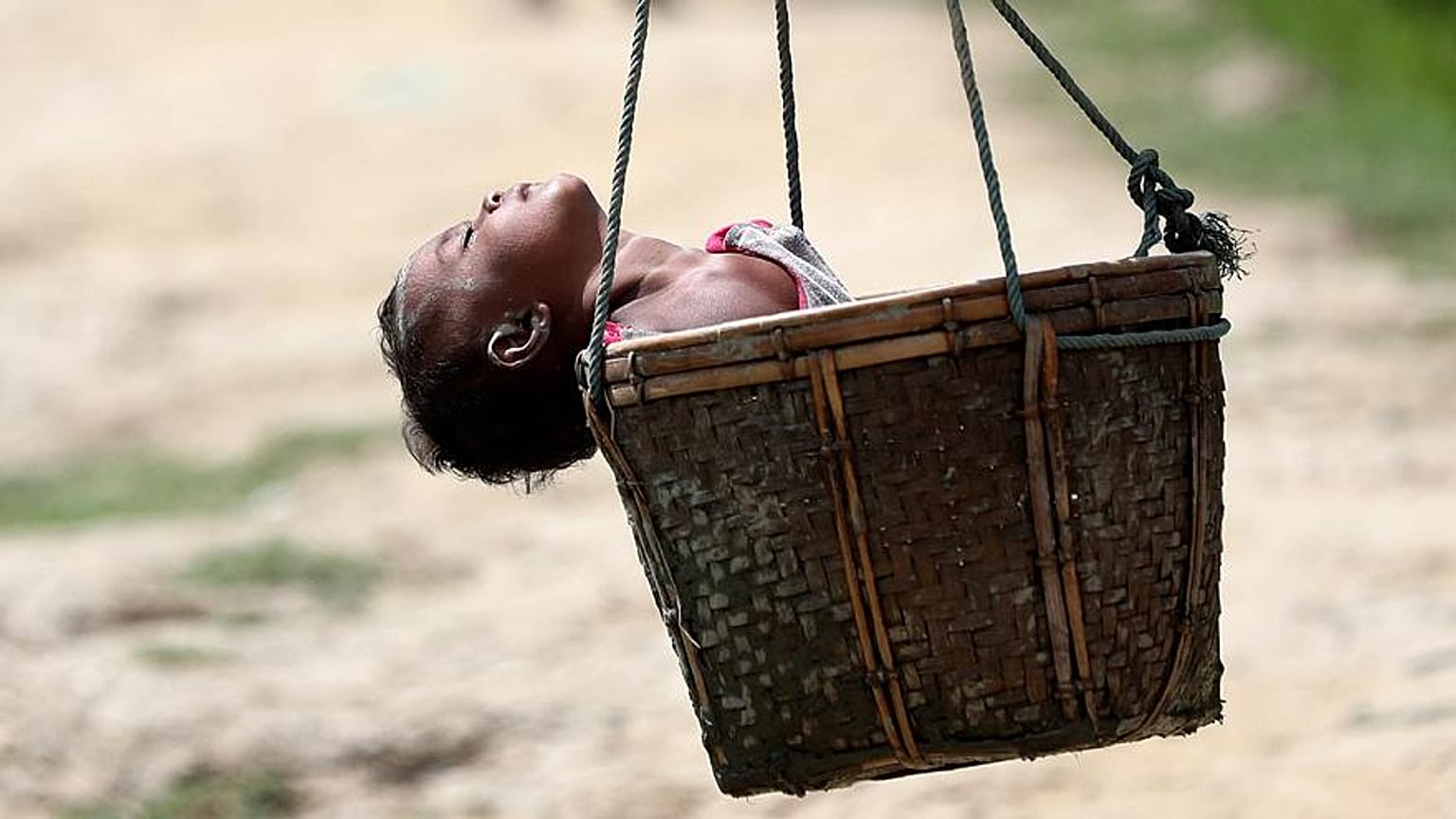 Arakanlı Müslümanlara uygulanan ayrımcılık kalıcı hale getiriliyor