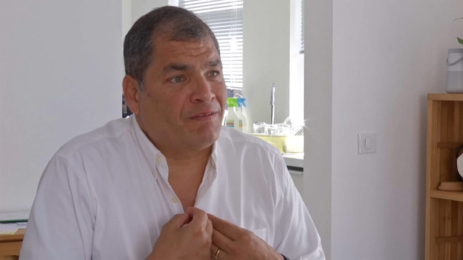Interpol no arrestará a Rafael Correa