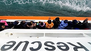 Aquarius cessa le operazioni di salvataggio dei migranti