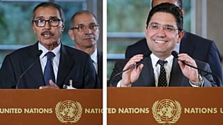 Negociadores del F. Polisario Jatri Aduh (i) y Marruecos Naser Burita (d)