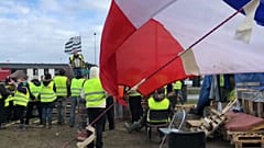 Frankreich: "Gelbwesten" protestieren weiter