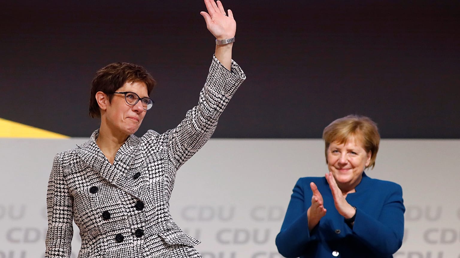 Annegret Kramp-Karrenbauer prend la tête de la CDU