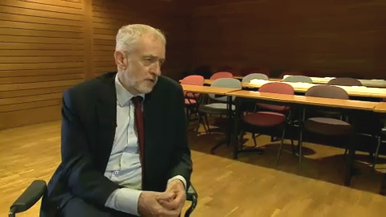 Corbyn: remélem elbukik a brexit megállapodástervezete