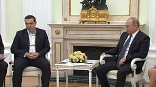 تسيبراس يعبر لبوتين عن انزعاجه من مشتريات الأسلحة الروسية من طرف تركيا