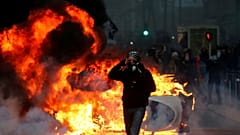 تظاهرات جلیقه زردها؛ پلیس فرانسه بیش از ۱۳۰۰ نفر را بازداشت کرد