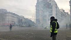 Euronews takes you to Gilet Jaunes Parisian protests 