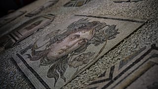 Çingene Kızı'nın kayıp parçaları Zeugma Müzesi'nde 