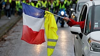 Παρίσι: Νέα επεισόδια στις διαδηλώσεις των Κίτρινων Γιλέκων