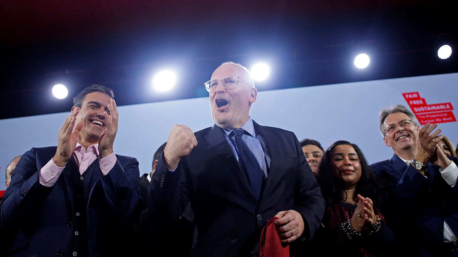 Frans Timmermans choisi comme chef de file des socialistes européens