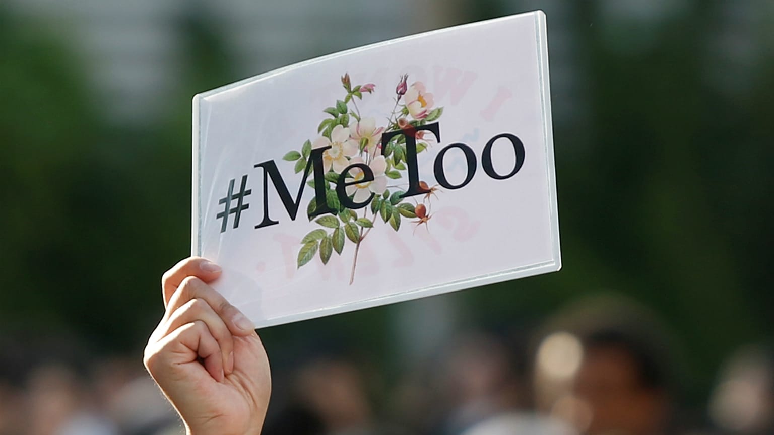 تجلیل عفو بین الملل از جنبش زنان برای احقاق حقوق برابر