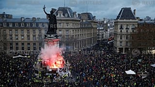 Акции "желтых жилетов": российский след?