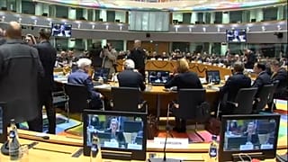Chefes da diplomacia da UE sem acordo para sancionar Rússia