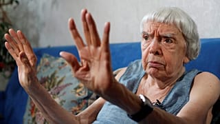 Суд не отпустил Льва Пономарева на прощание с Людмилой Алексеевой