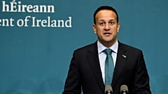 Leo Varadkar defende acordo entre Londres e Bruxelas