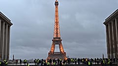 Macron'un 'Sarı Yelekliler' kararlarının faturası belli oldu: 8 ila 10 milyar euro