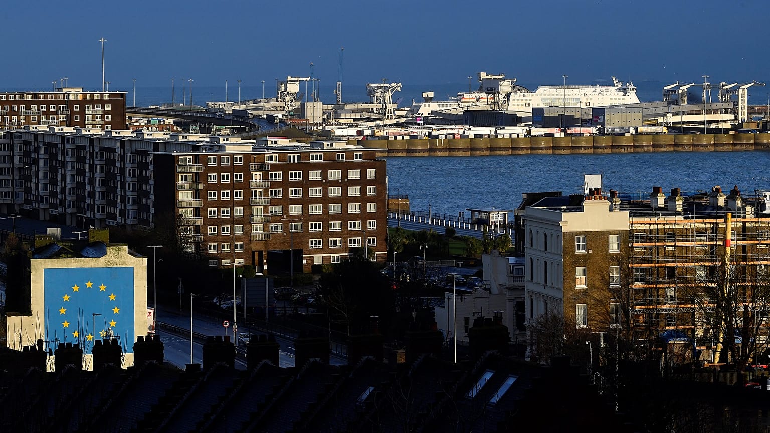 Le port de Douvres est l'un des portes d'entrée commerciales au Royaume-Uni