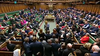 Avam Kamarası'nda Brexit tartışması: Kraliçenin asası yerinden alındı 