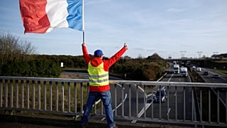 "Κίτρινα Γιλέκα": Νεαρός διαδηλωτής σκοτώθηκε όταν τον χτύπησε φορτηγό στην Αβινιόν